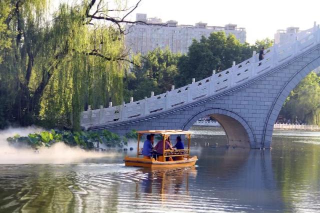 4人畫舫電動(dòng)船 仿古電動(dòng)船